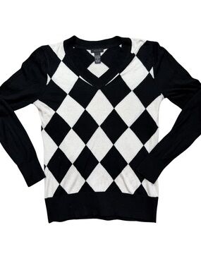 Only Mine Women's V-Neck Argyle Sweater - Black & White